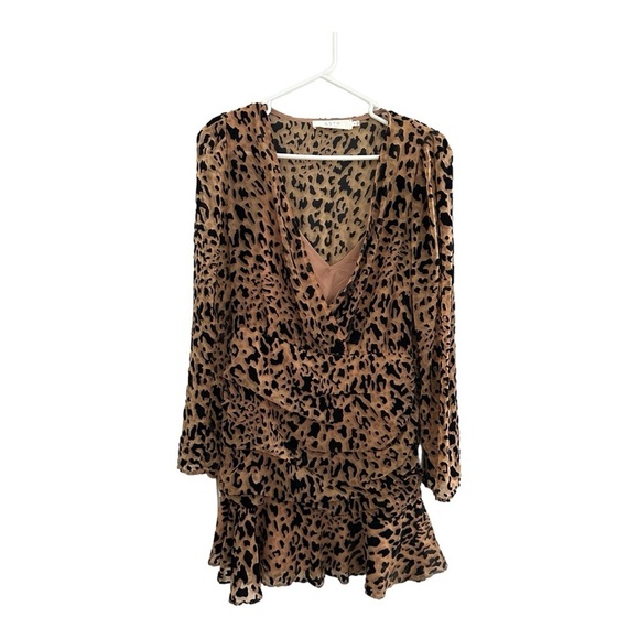 Astr The Label Nikita Leopard Long Sleeve Ruched Mini Dress // Size M - Picture 2 of 5